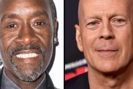 发际线开始后移？试试这些发型吧