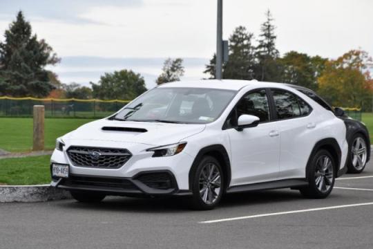 斯巴鲁WRX：美国市场最后一款手动四驱运动轿车