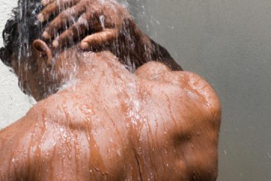 彻底战胜身体痤疮的有效方法