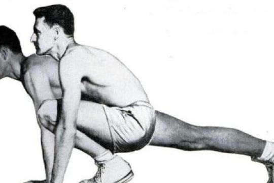 波比跳：统领全身的终极训练动作