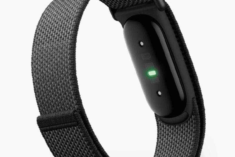 Fitbit Air 3