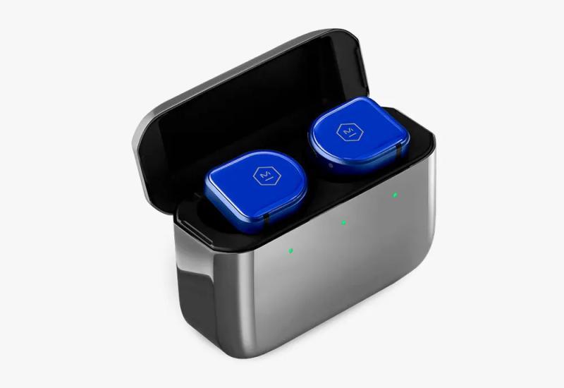 Master & Dynamic MW08