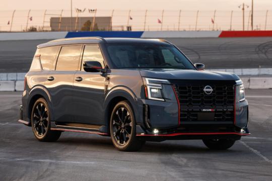 日产首次推出搭载GT-R引擎技术的Armada NISMO版SUV