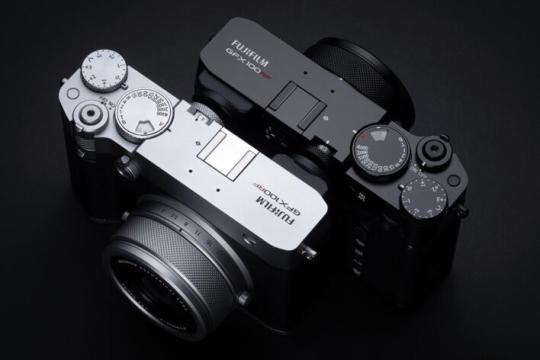 富士胶片首次为GFX系列推出定焦镜头机型