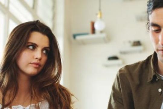 15个迹象表明他在玩弄你