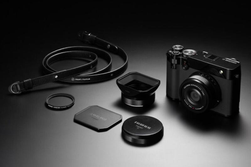 Fujifilm x Fragment GFX100RF Camera 4