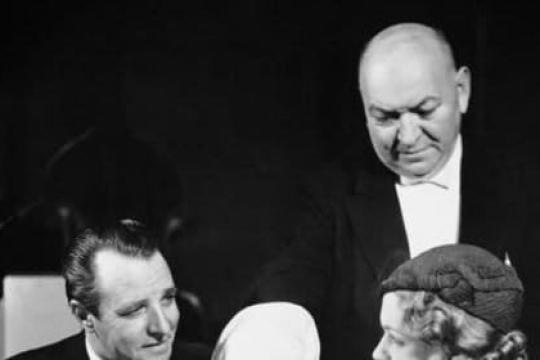 晚餐约会的艺术