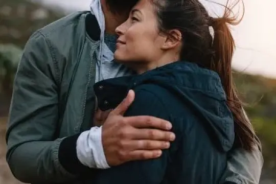 挺身而出，捍卫你的关系，共同抵制针对亚裔的仇恨