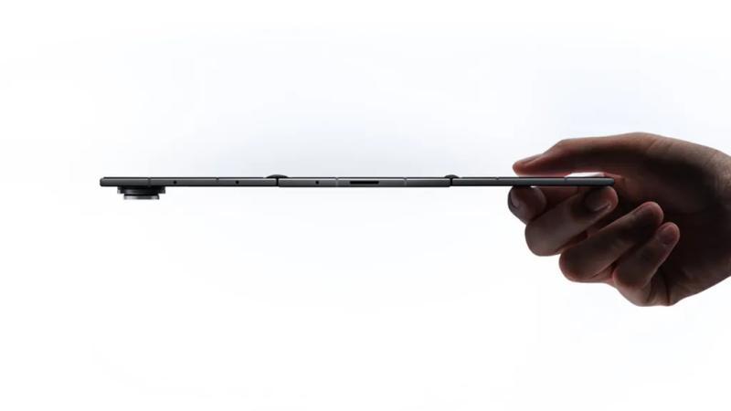 Samsung Galaxy Z Trifold