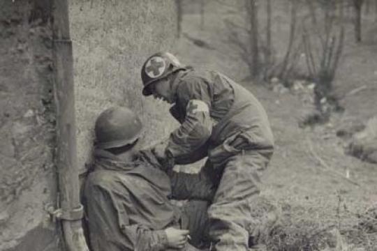 像战地医护人员一样挽救生命：如何使用止血带控制大出血