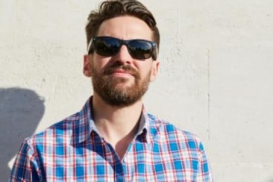 夏天留胡须很难受？教你几招轻松应对