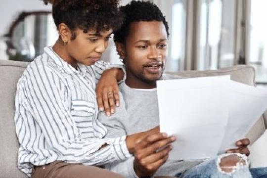 人寿保险虽不讨喜，但夫妻绝不可忽视