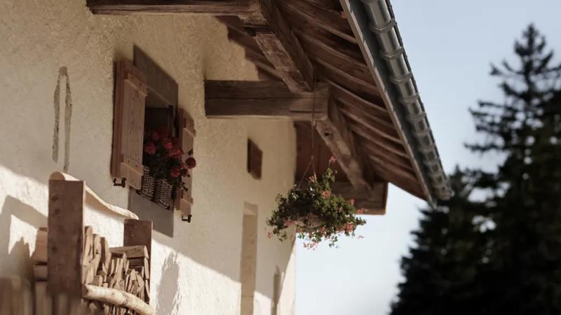 Jaeger-LeCoultre Le Chalet