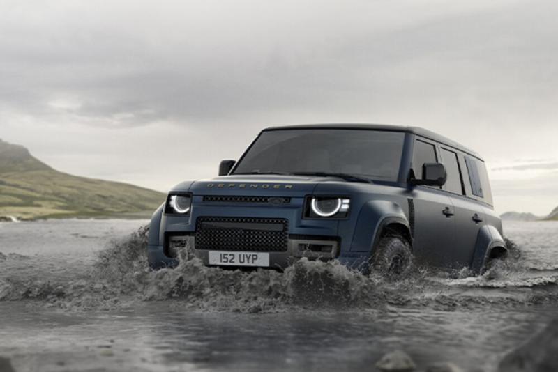 2026 Land Rover Defender 4