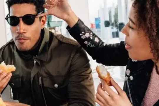 “朋友区”确实存在，但待在那里并非世界末日