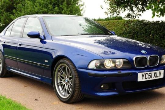 宝马M5 E39：重新定义性能轿车的标杆