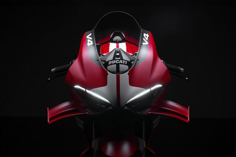 2027 Ducati Superleggera V4 Centenario 2