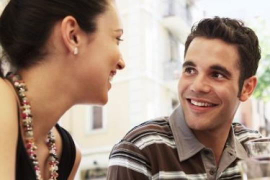 如何给男人空间，让他主动追求你