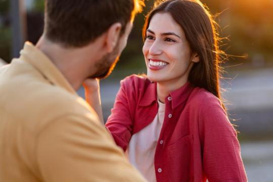 女性表达性兴趣的5个微妙信号