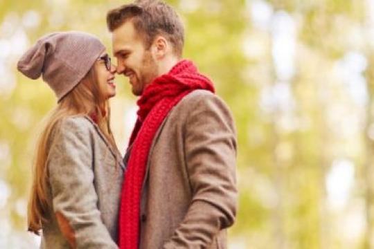 如何让男生爱上你：21个真诚有效的方法