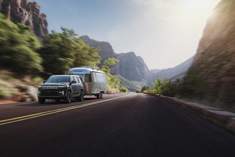 2026 Jeep Grand Wagoneer 4