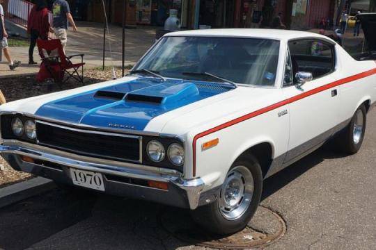 AMC Rebel Machine：用鲜明涂装让你无法忽视的肌肉车